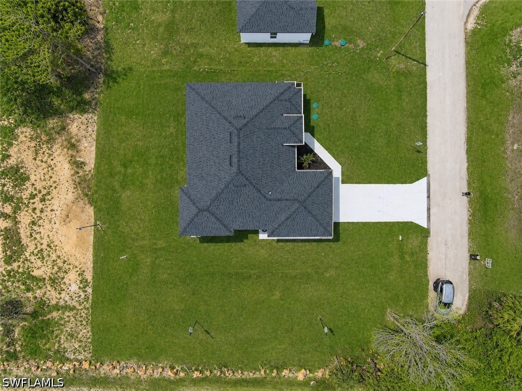 301 Long AVE S
