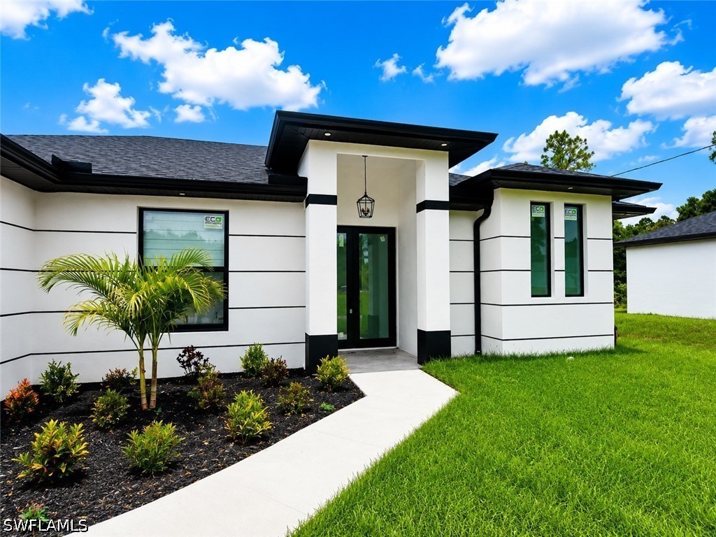 301 Long AVE S