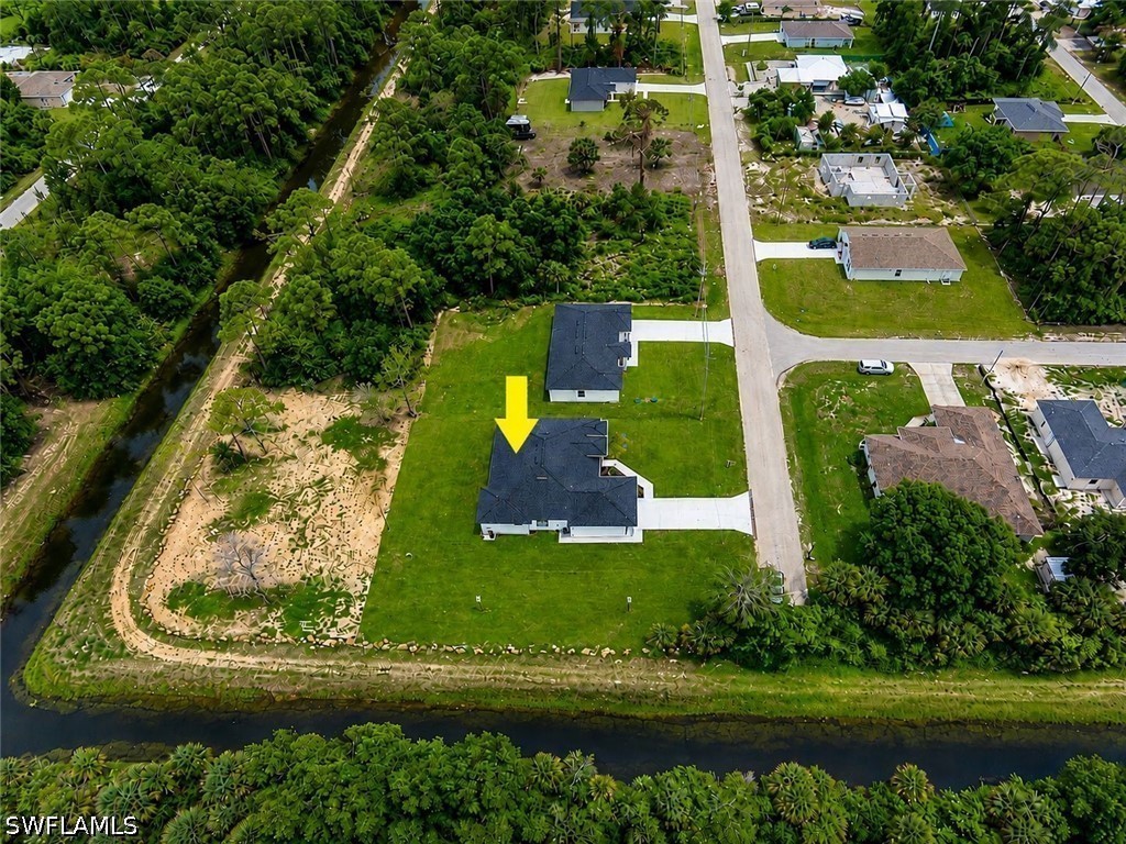301 Long AVE S