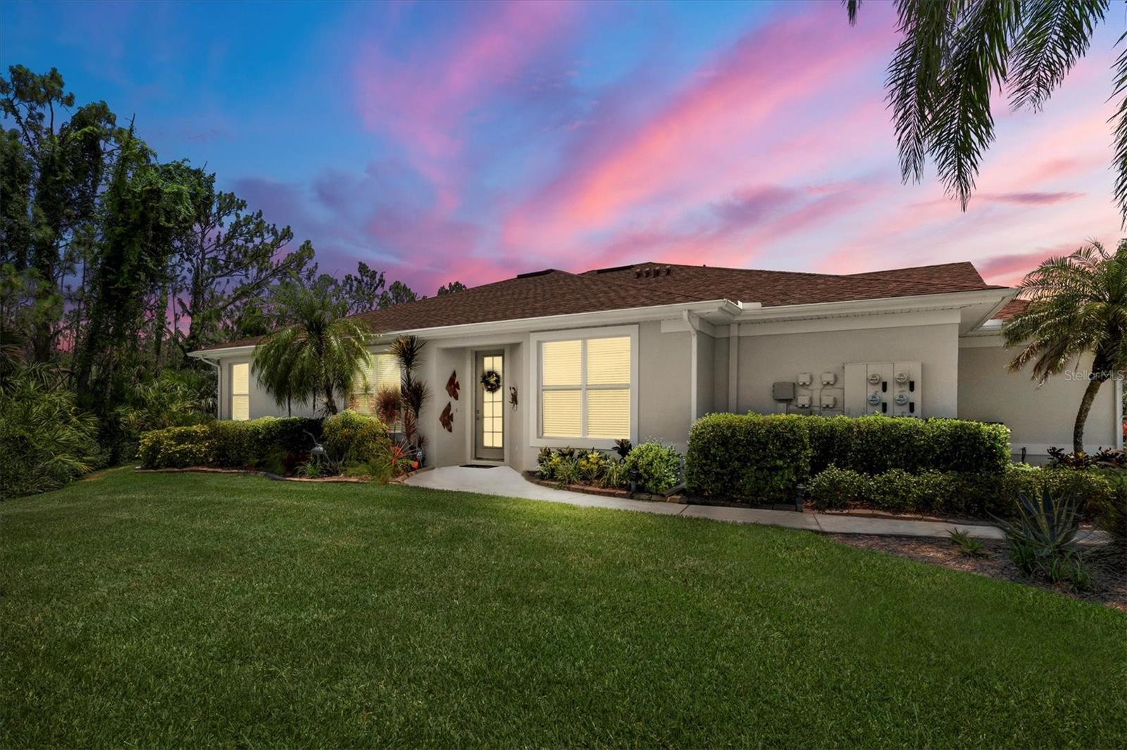 2446 MAGNOLIA CIR