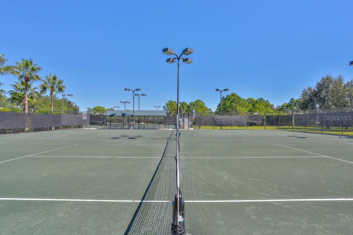 2446 MAGNOLIA CIR