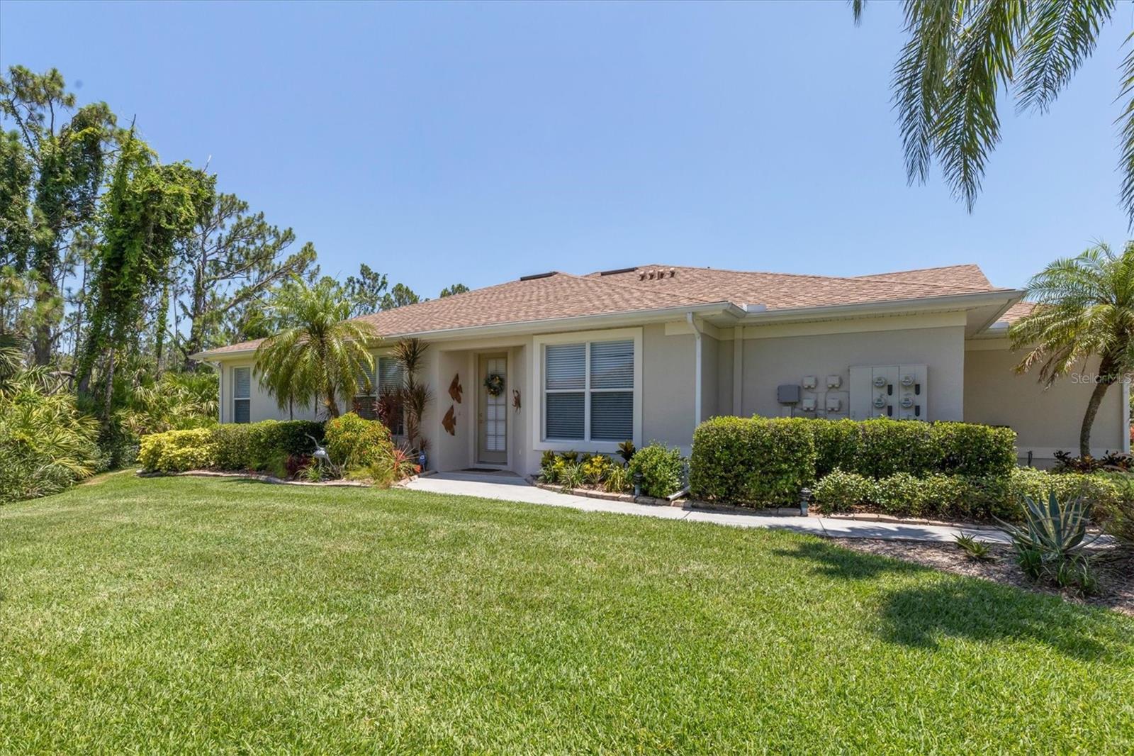2446 MAGNOLIA CIR