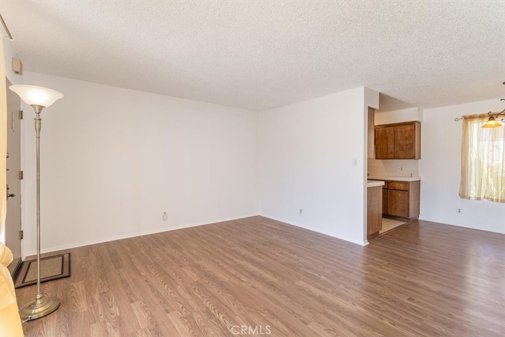 322 N Avenue 66 5