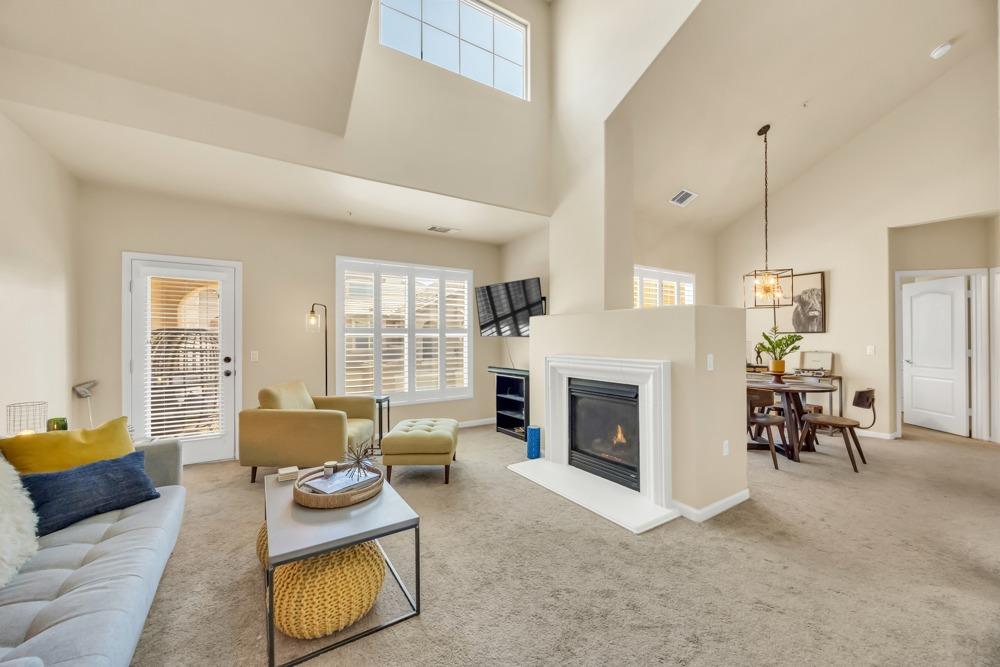 5350 Dunlay Drive 3112