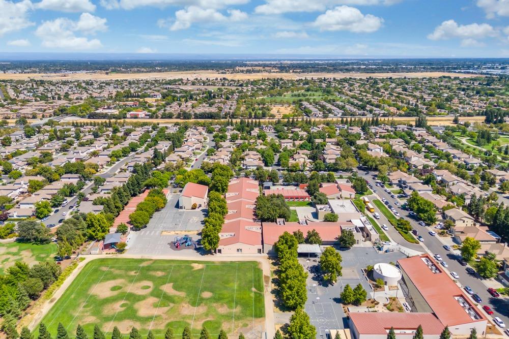 5350 Dunlay Drive 3112