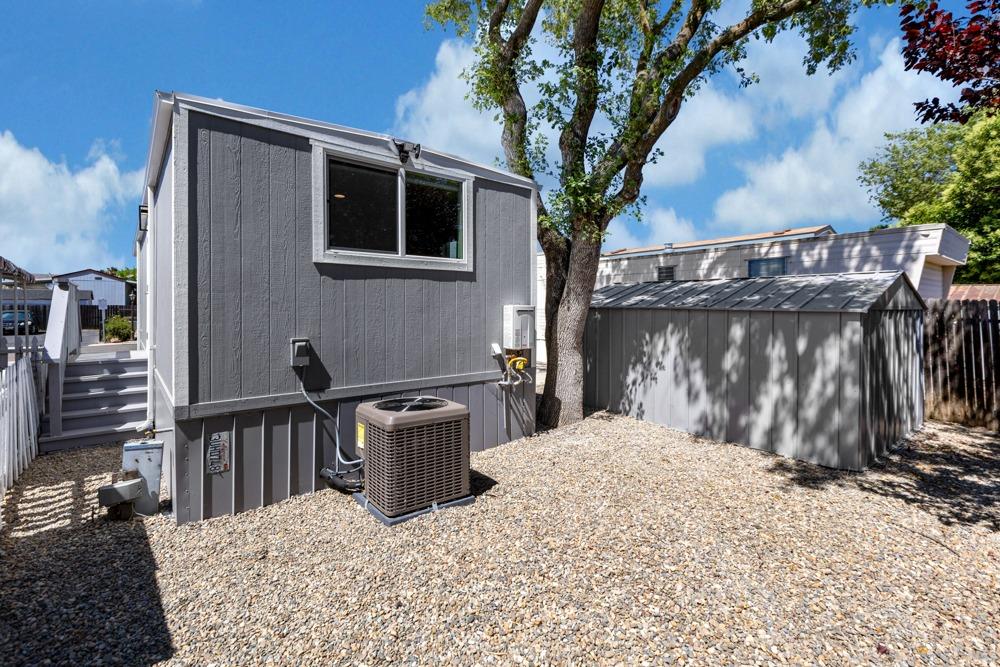 8476 W Stockton Boulevard 37