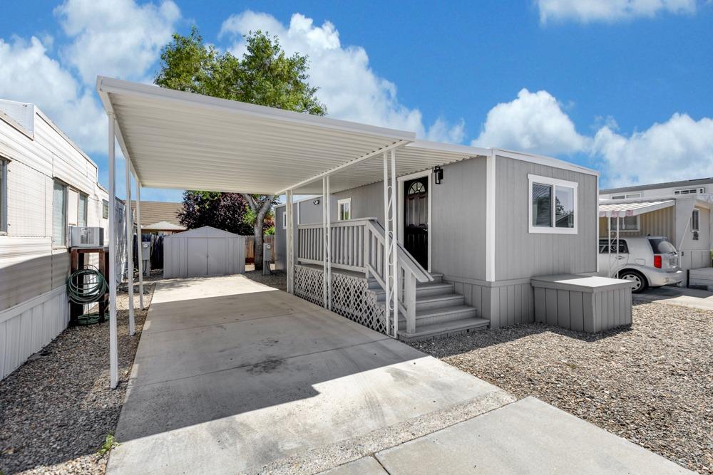 8476 W Stockton Boulevard 37