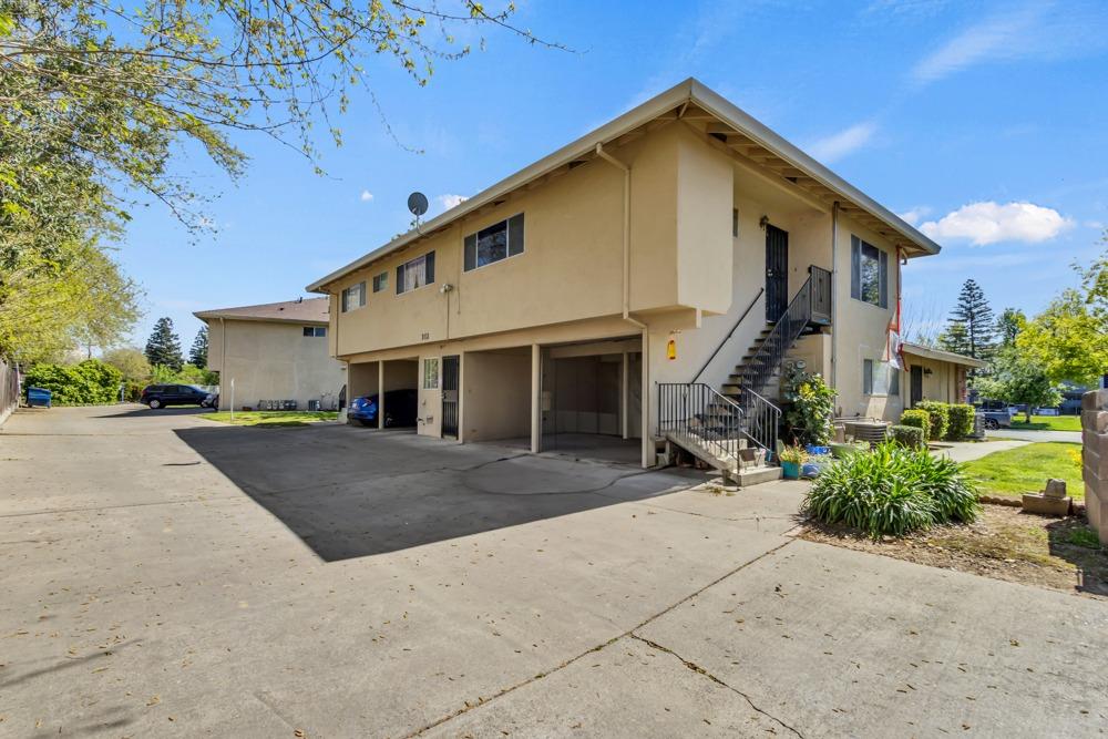 3113 Occidental Drive 2