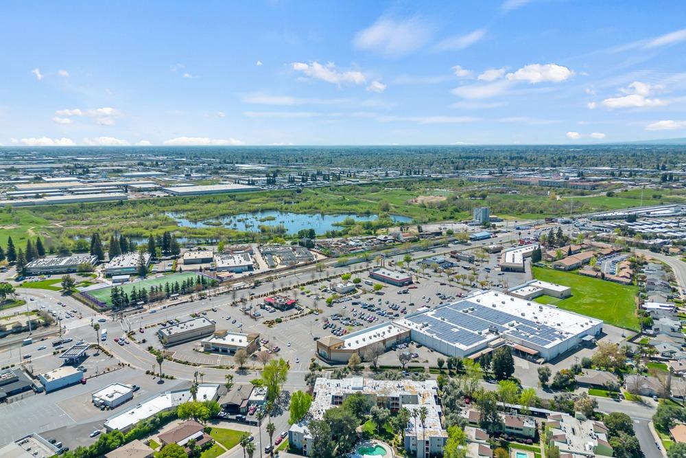 3113 Occidental Drive 2