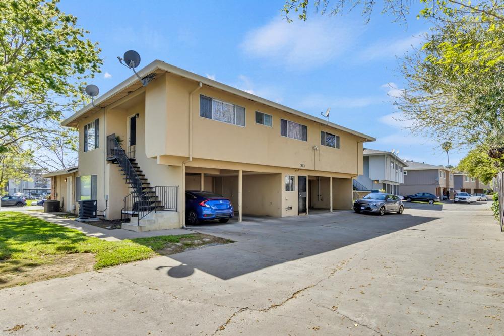 3113 Occidental Drive 2