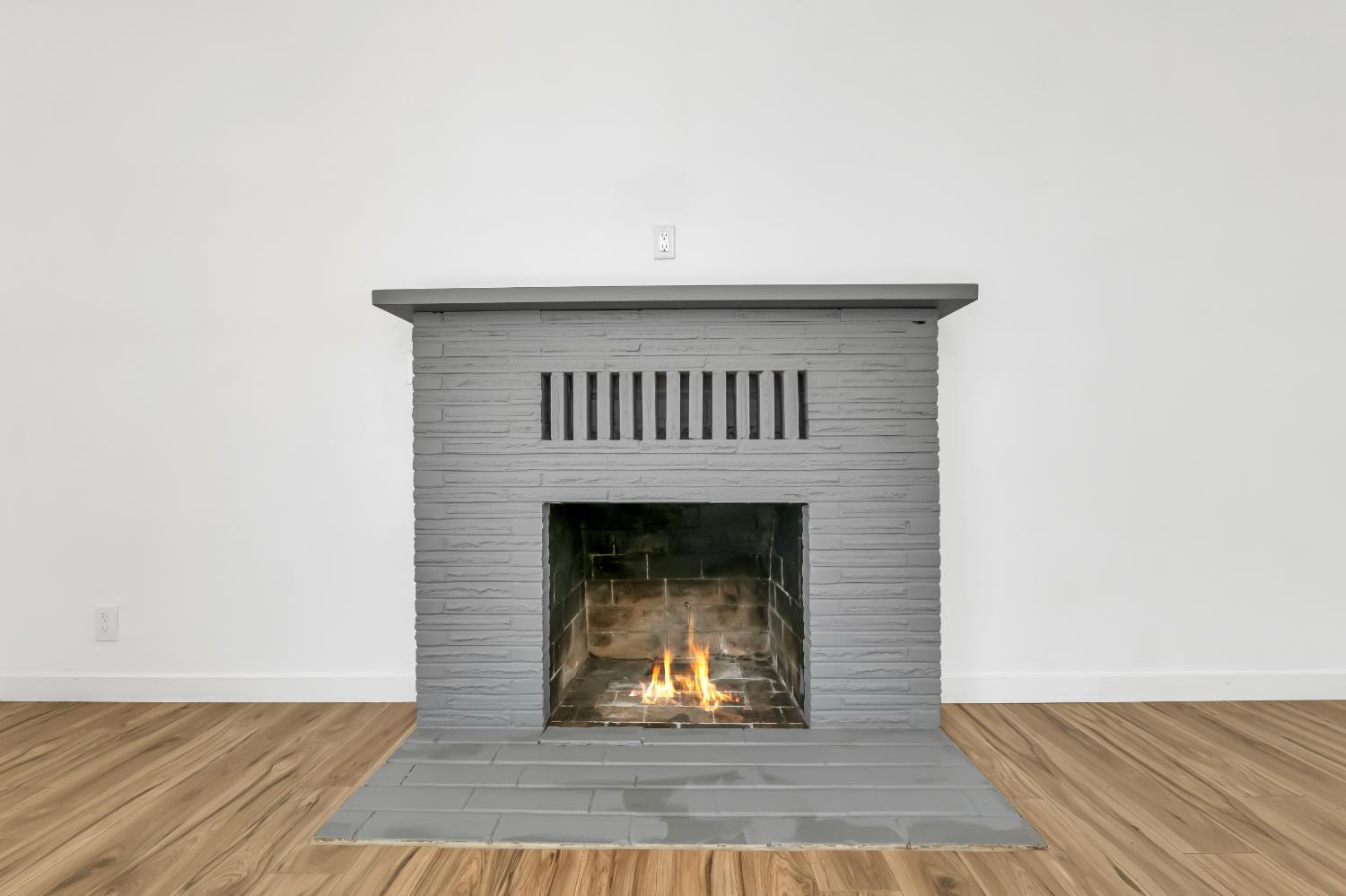 153 El Camino Avenue