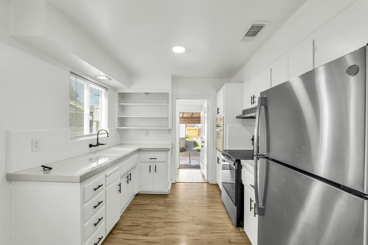 153 El Camino Avenue