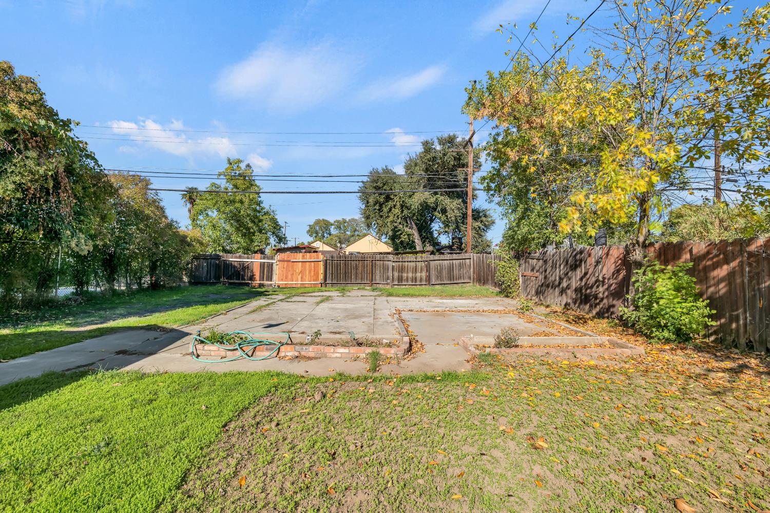 153 El Camino Avenue