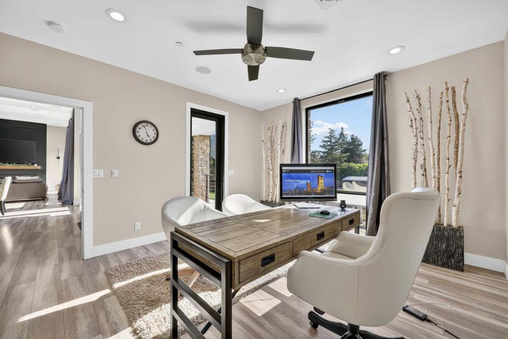 713 Saddleback Drive