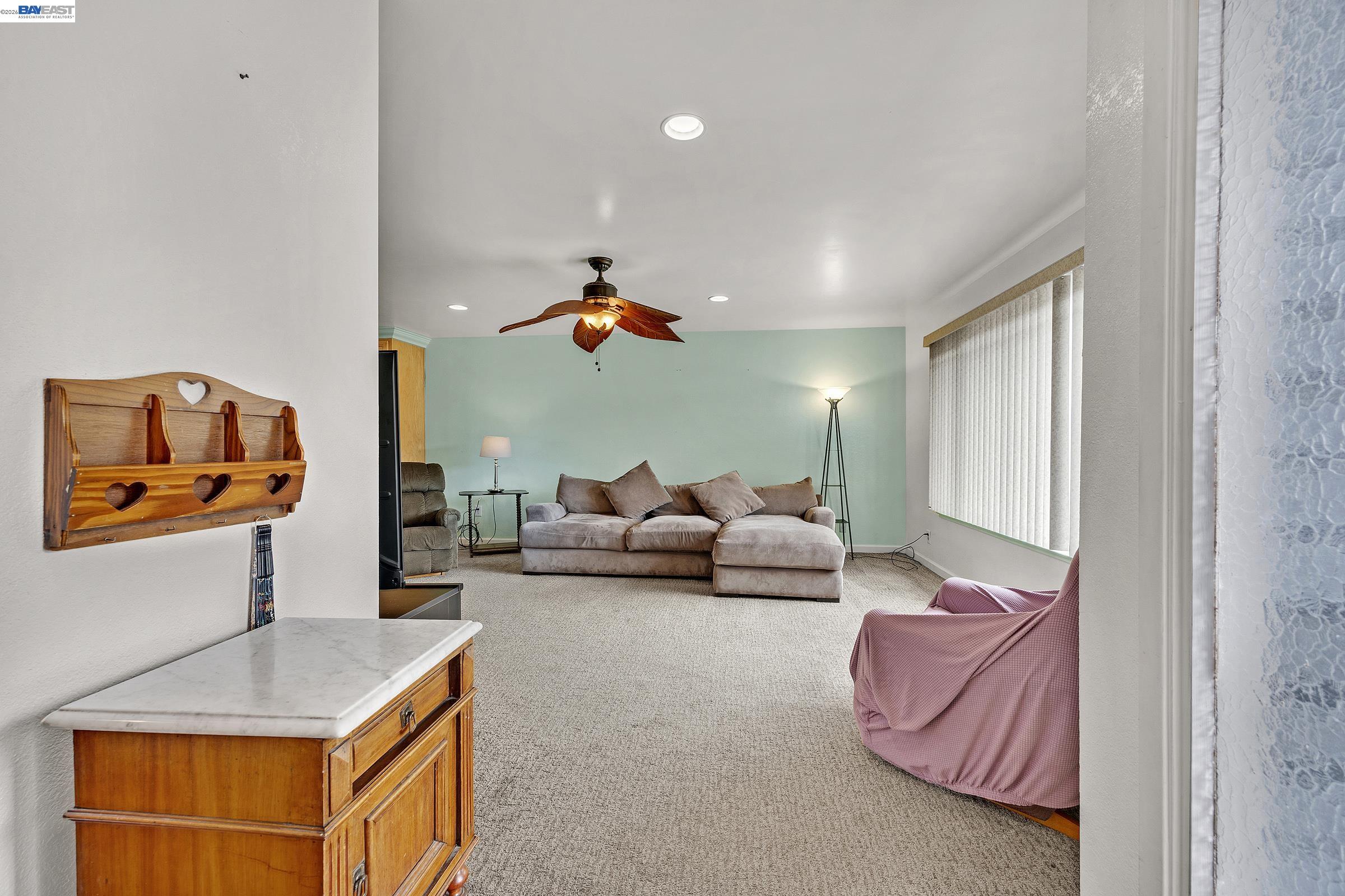 372 Monaco Ave