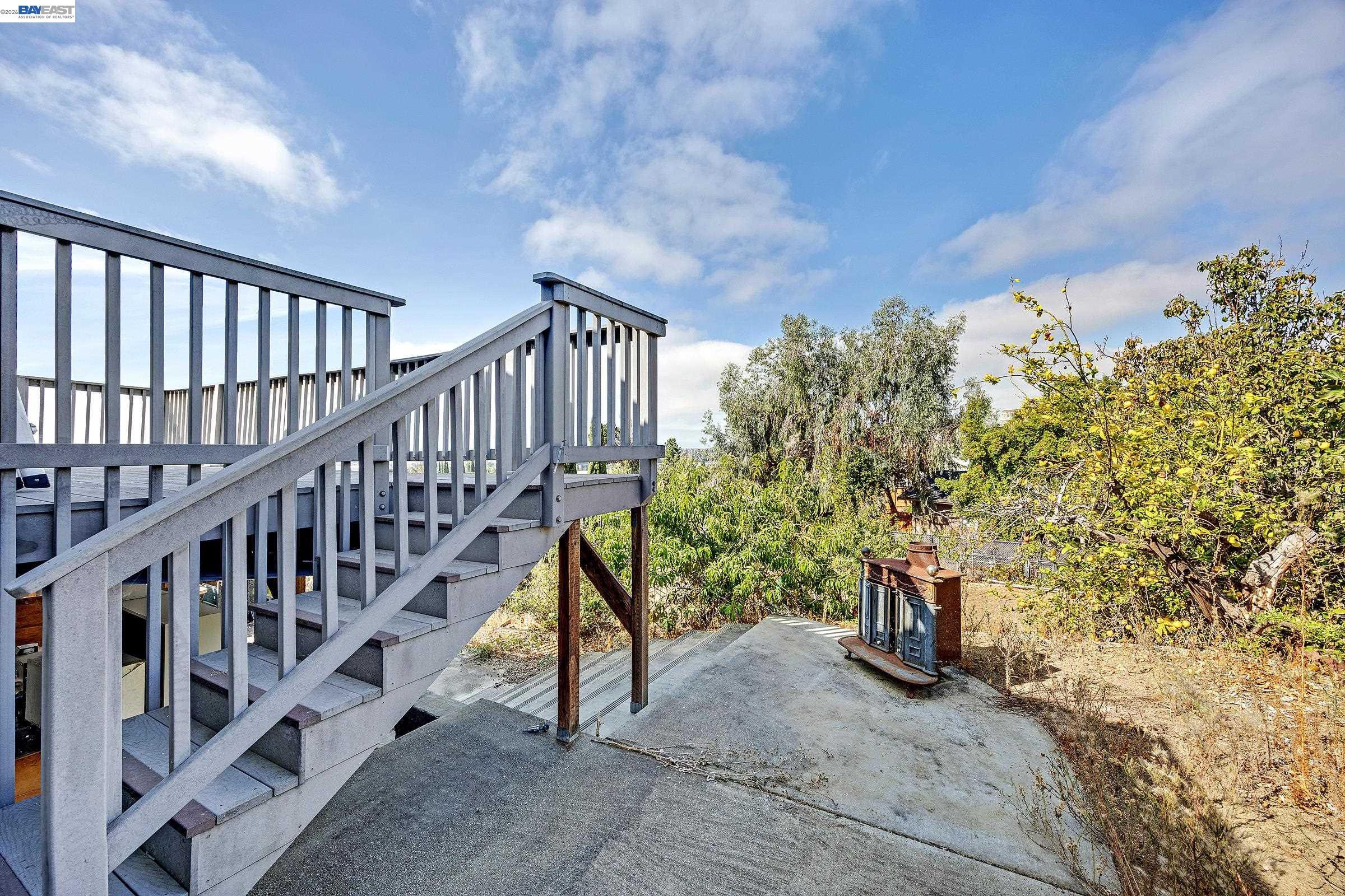 372 Monaco Ave