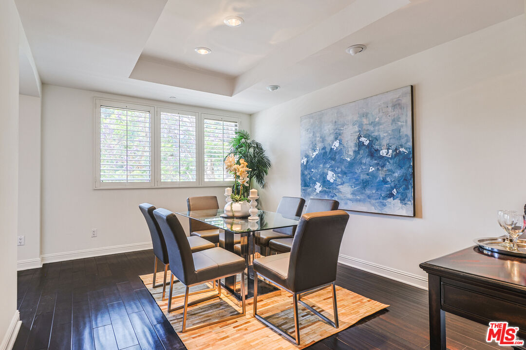 12218 Montana Ave Unit: 208