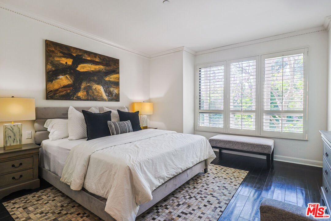 12218 Montana Ave Unit: 208