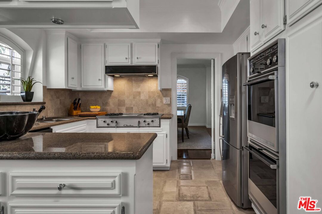 11745 Montana Ave Unit: 301