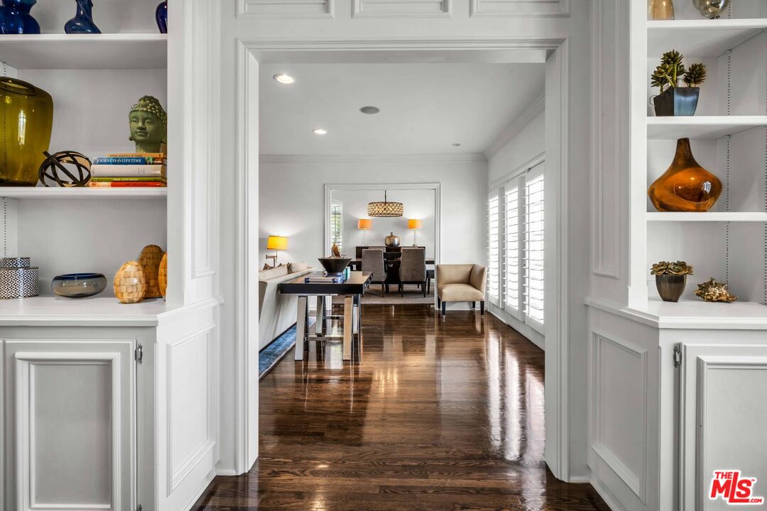 11745 Montana Ave Unit: 301