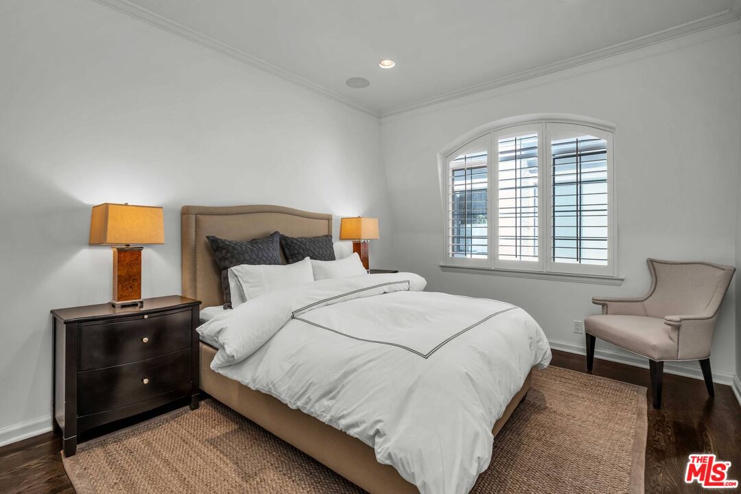 11745 Montana Ave Unit: 301