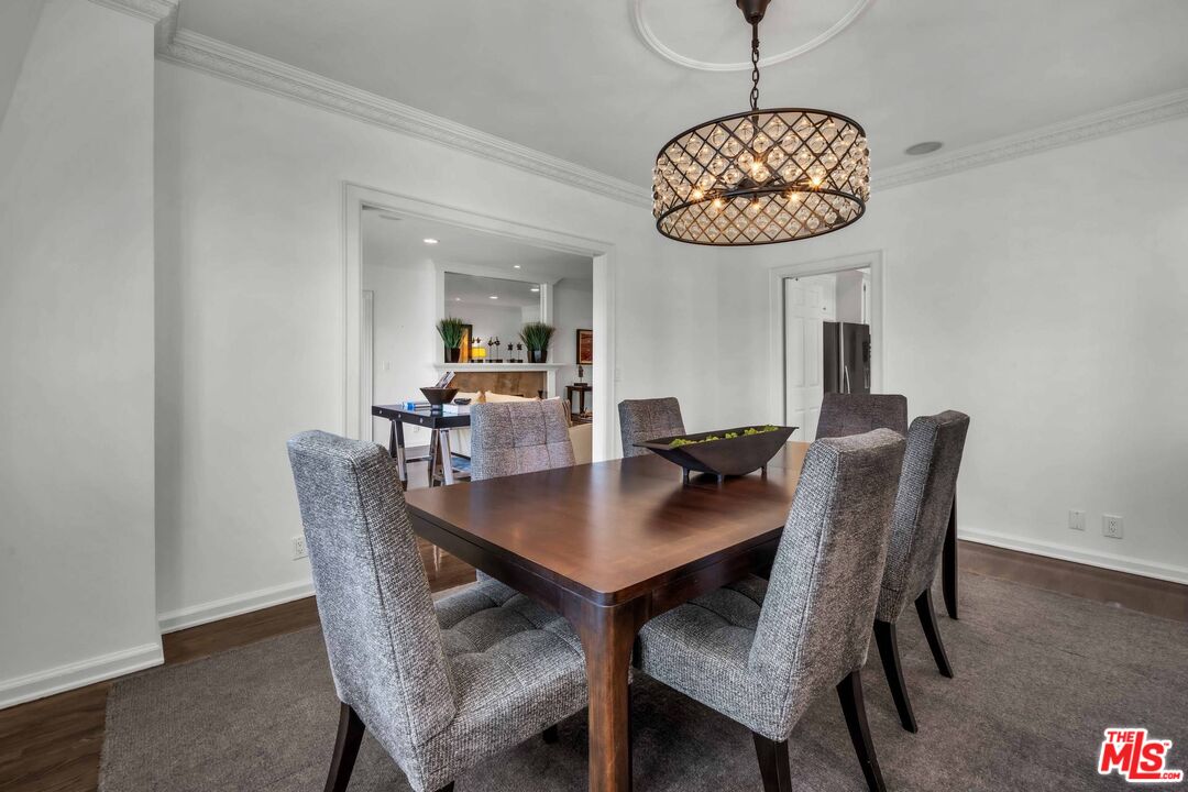 11745 Montana Ave Unit: 301