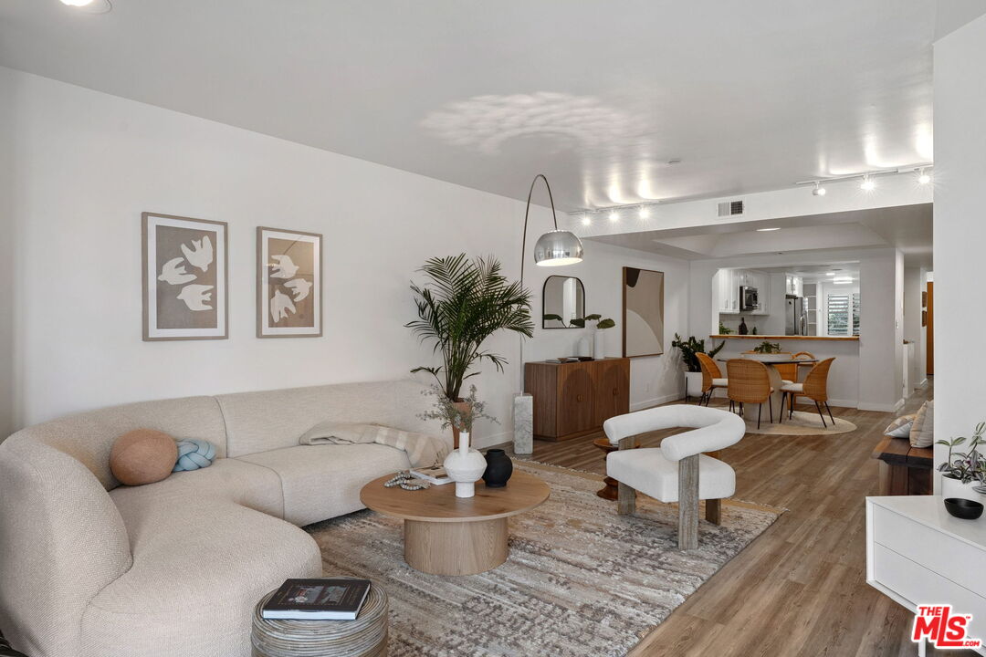 140 Ocean Park Blvd Unit: 419