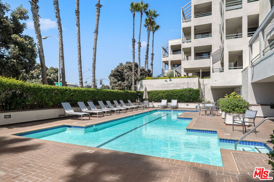 140 Ocean Park Blvd Unit: 419