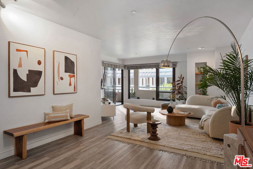 140 Ocean Park Blvd Unit: 419