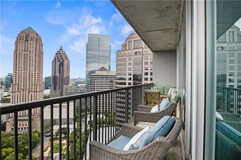 1080 Peachtree Street NE Unit 2512