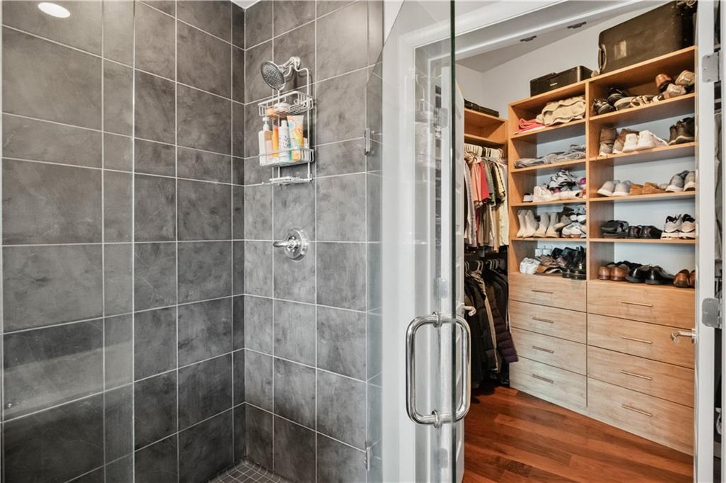 1080 Peachtree Street NE Unit 2512