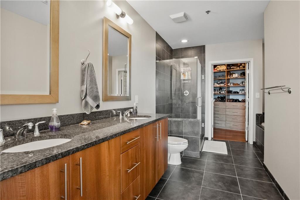 1080 Peachtree Street NE Unit 2512