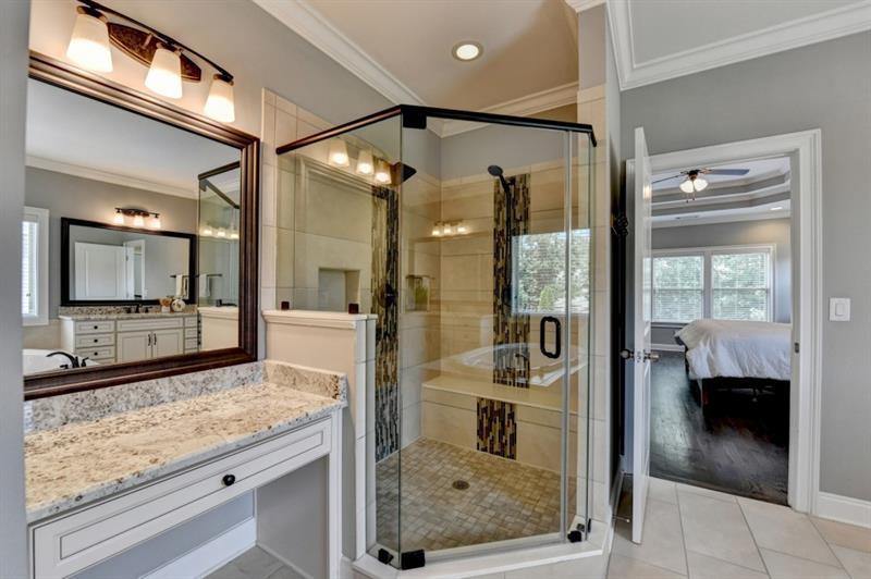 2960 Manorview Lane