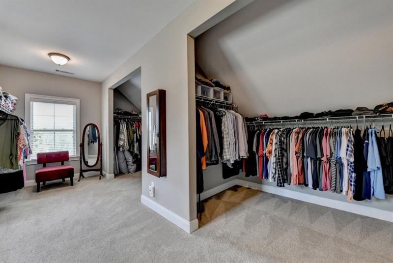 2960 Manorview Lane