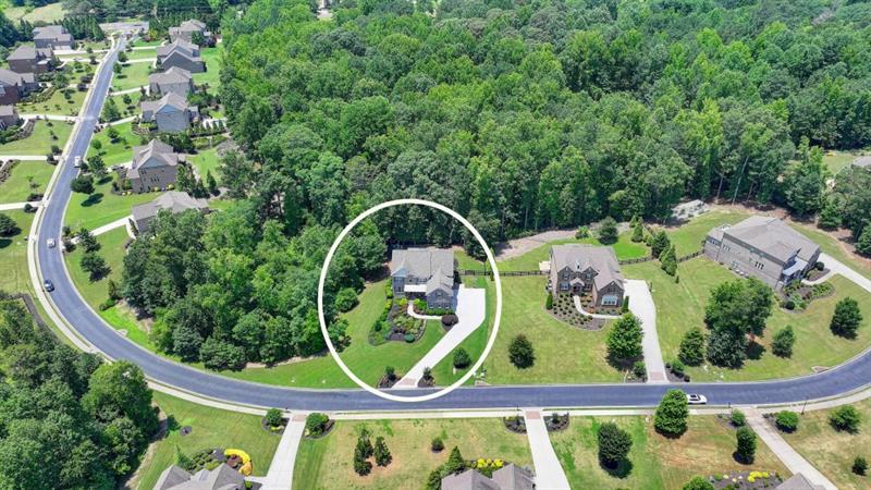 2960 Manorview Lane
