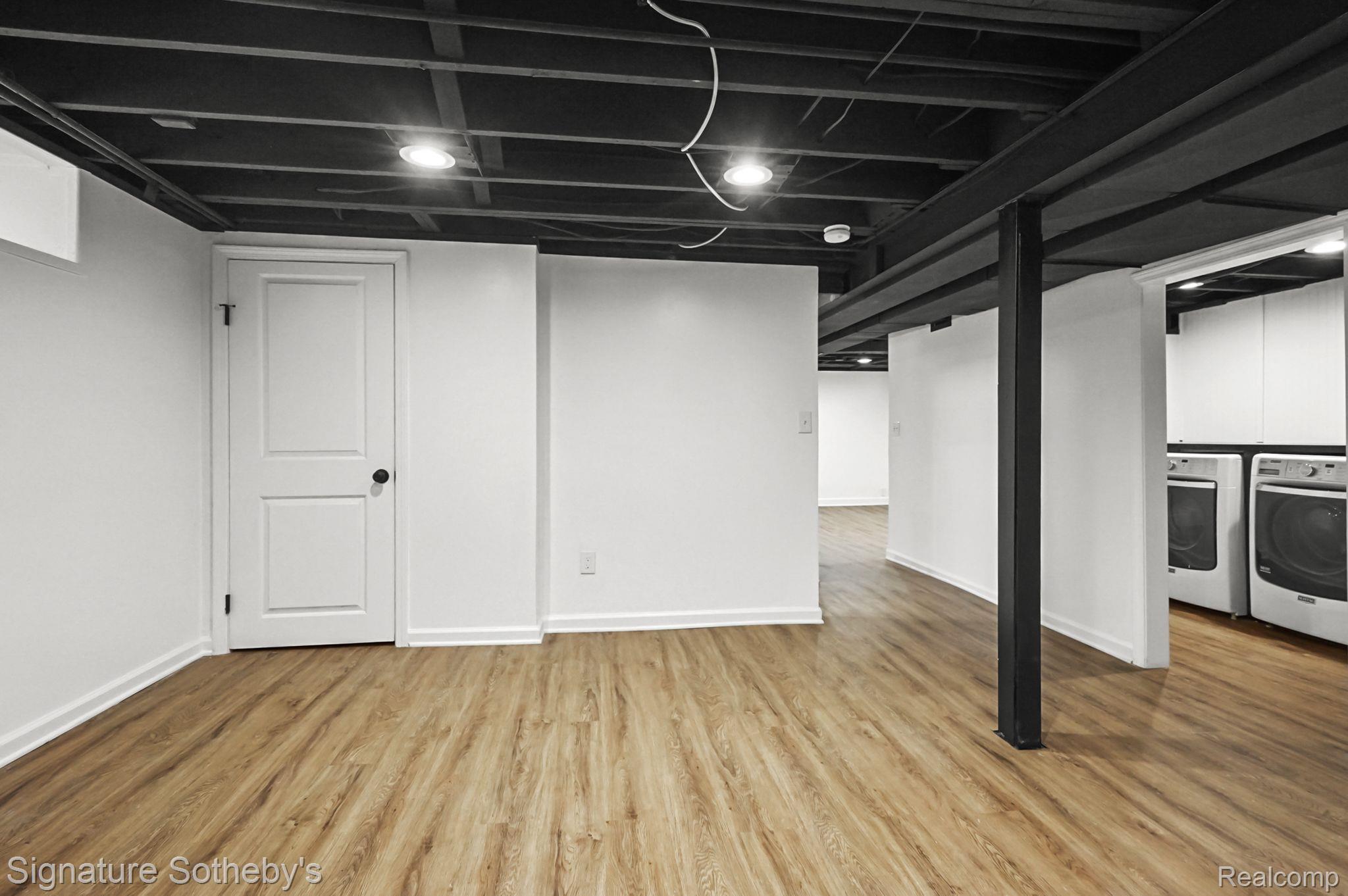 312 PLEASANT Street