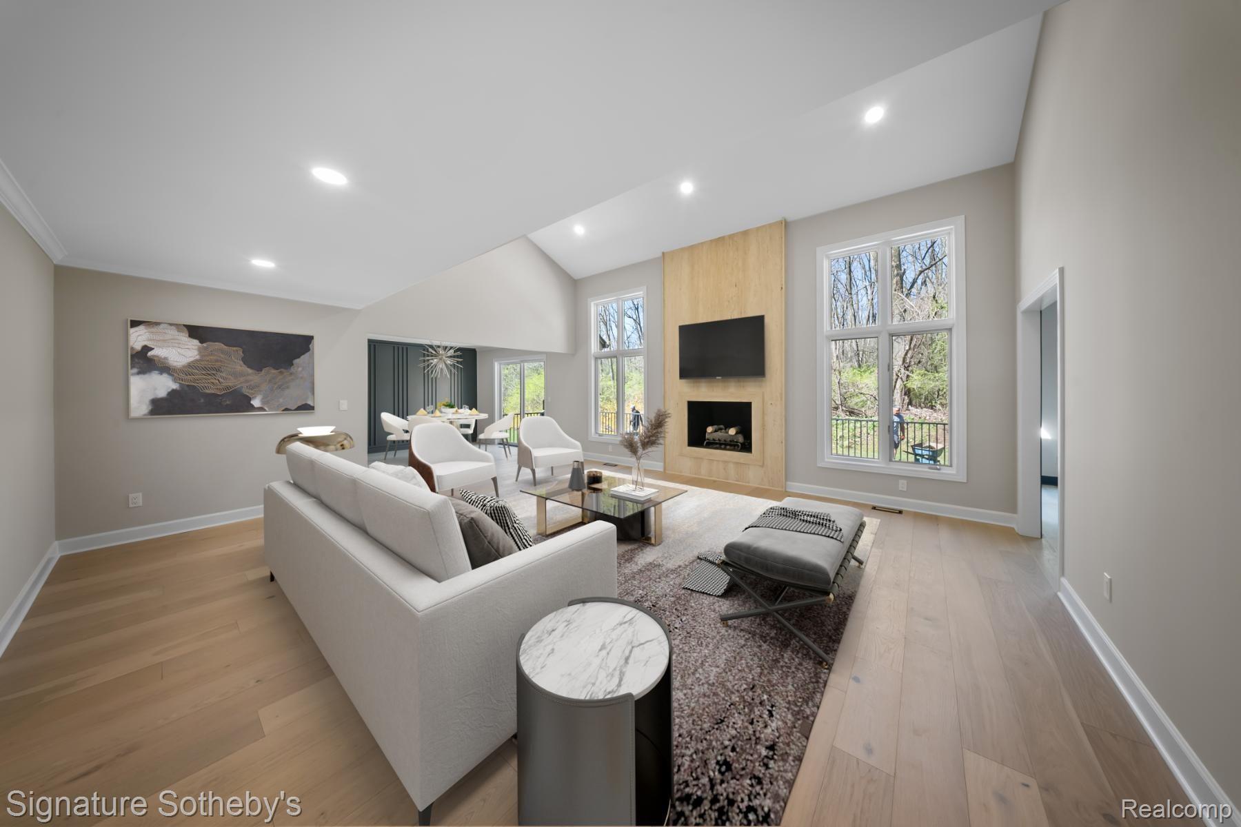32816 OUTLAND Trail
