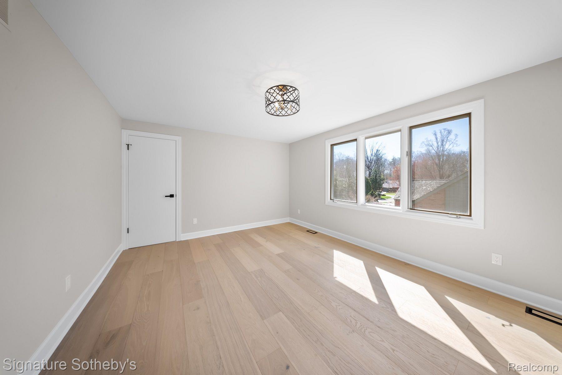 32816 OUTLAND Trail