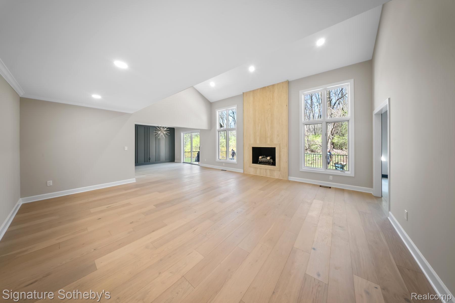 32816 OUTLAND Trail