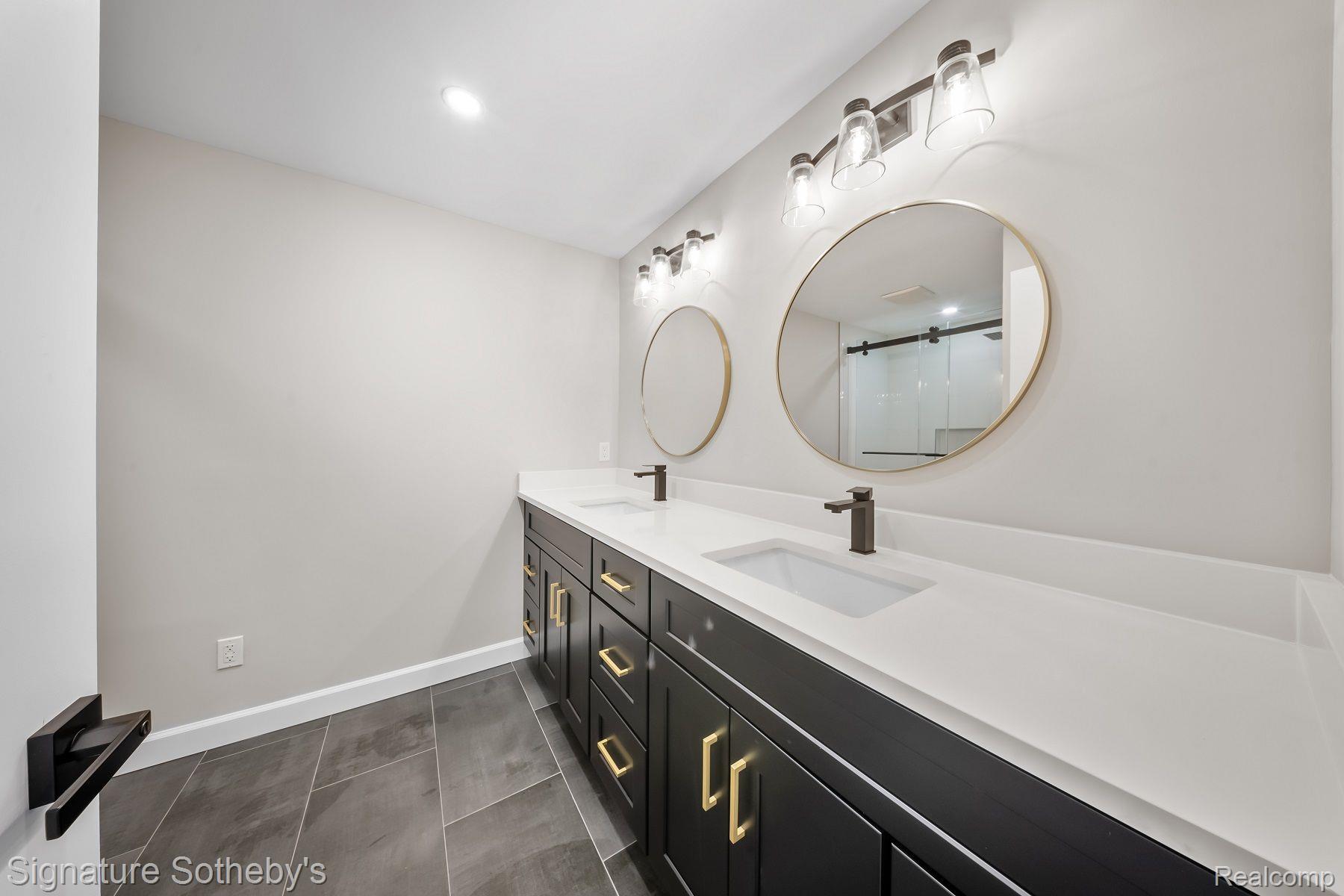 32816 OUTLAND Trail