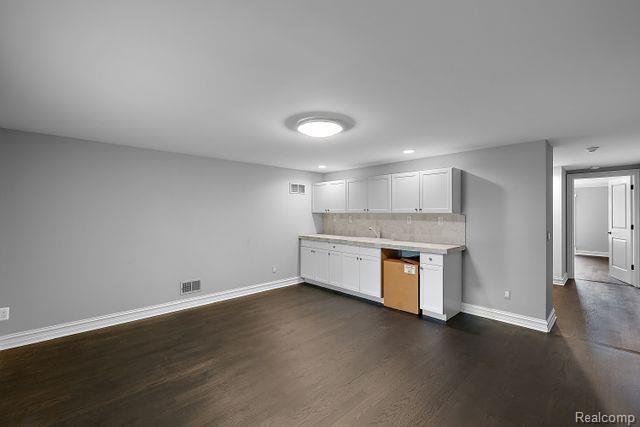 321 Aspen Road