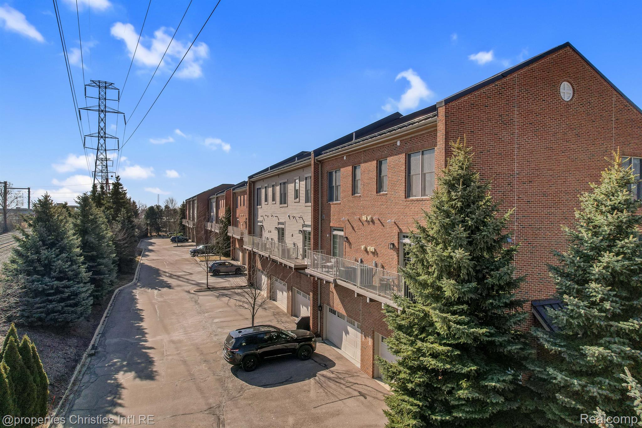 501 LEWIS Street