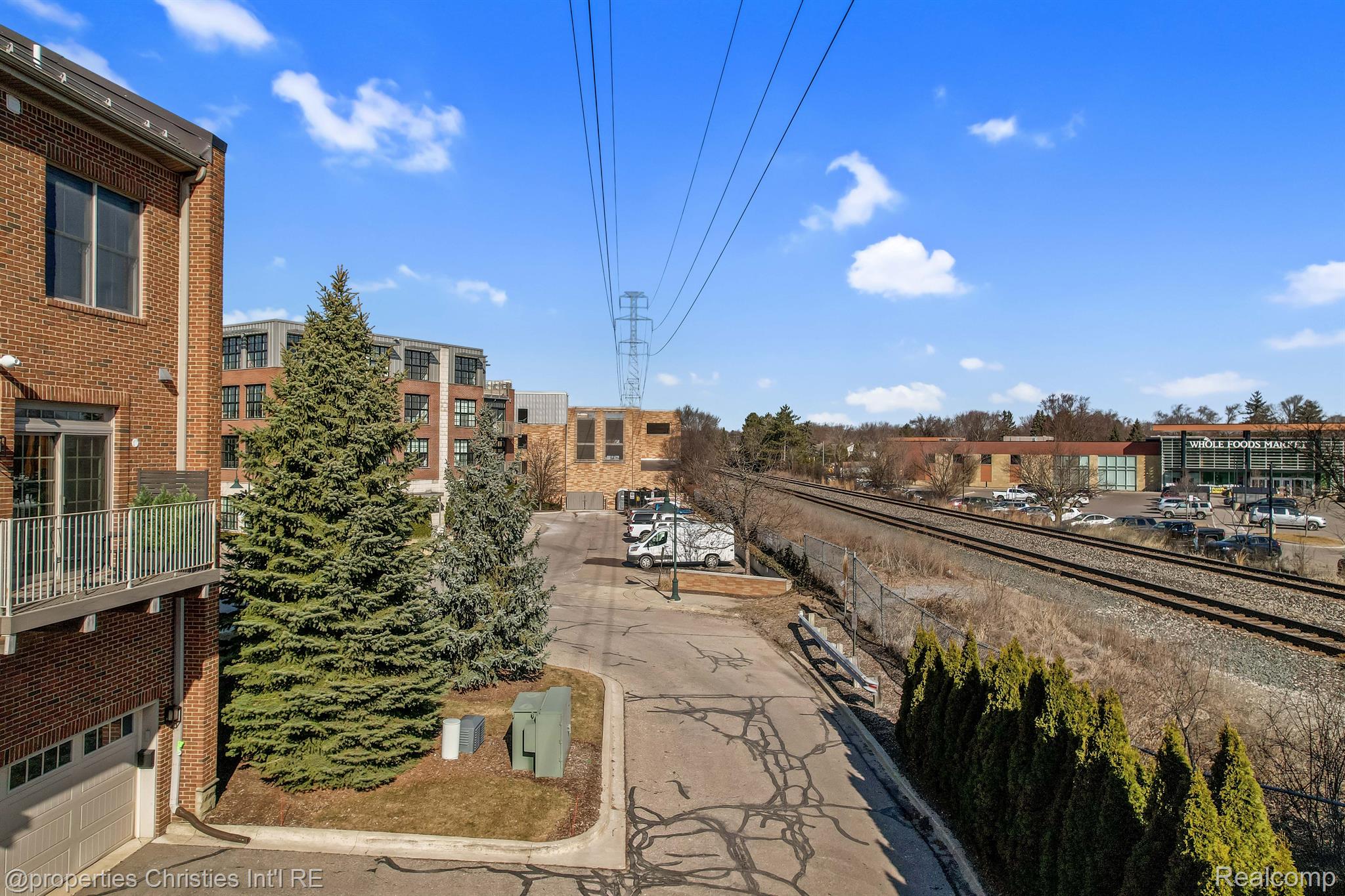 501 LEWIS Street