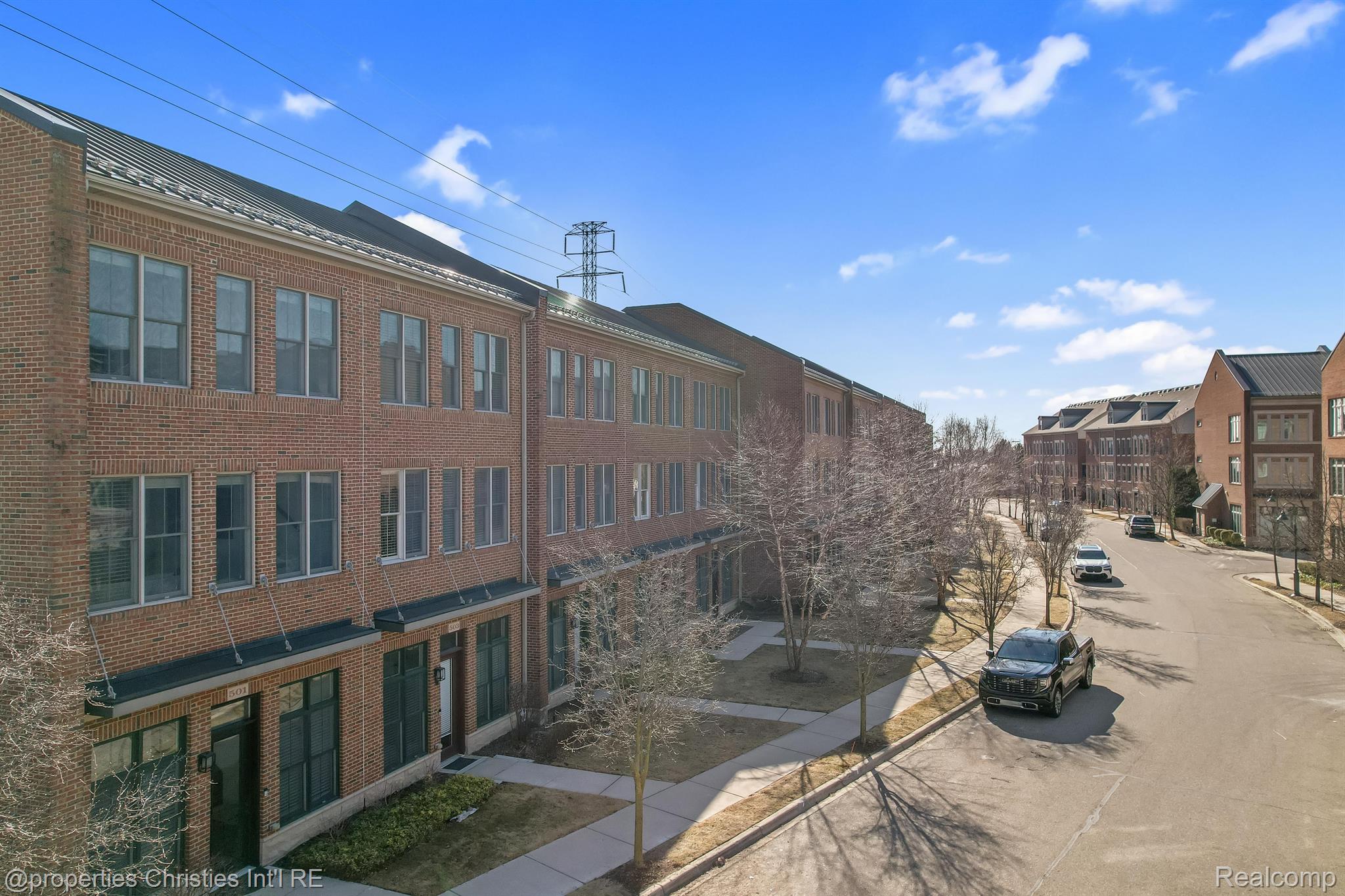 501 LEWIS Street
