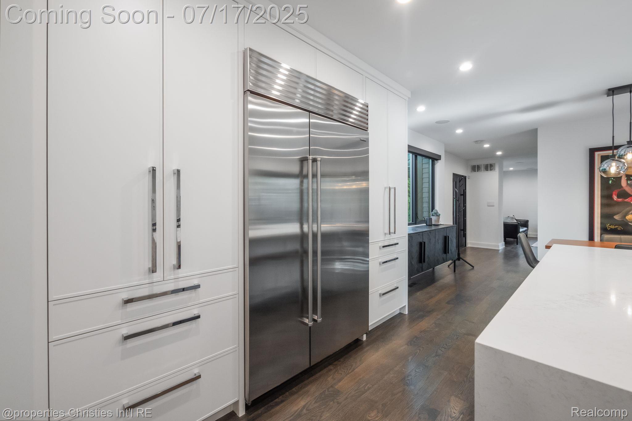 711 Maple Hill Lane