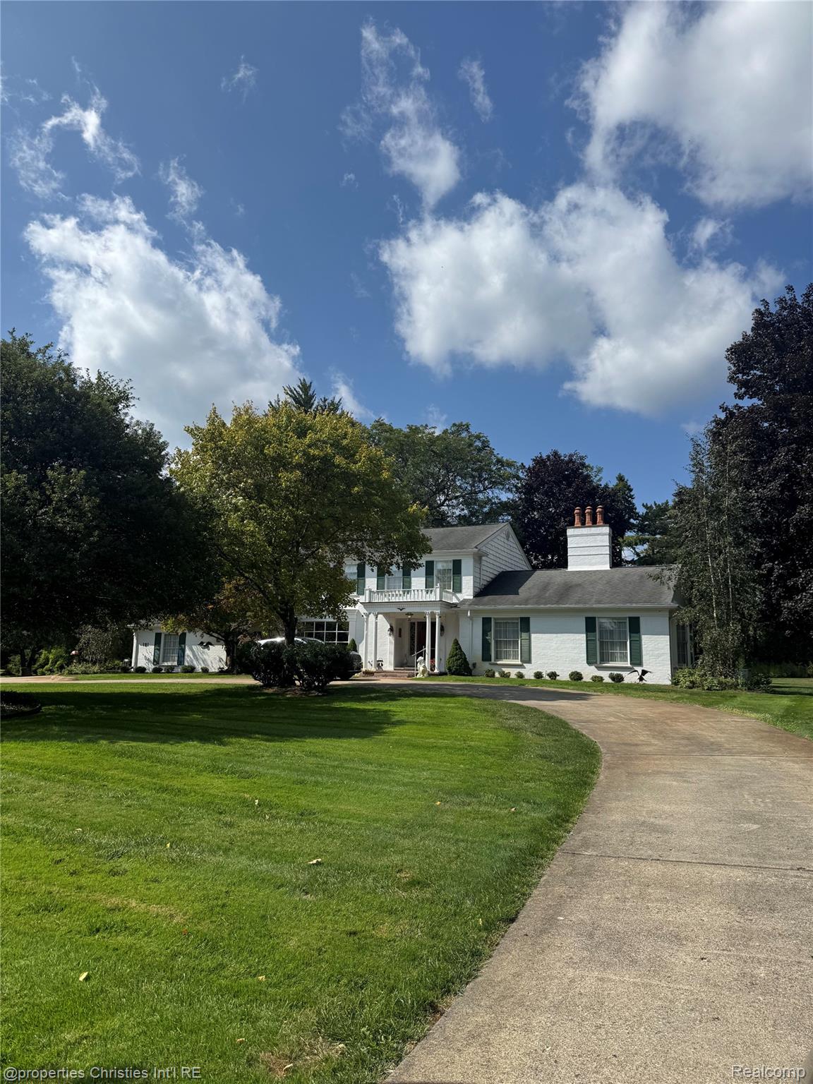 191 Lowell Court
