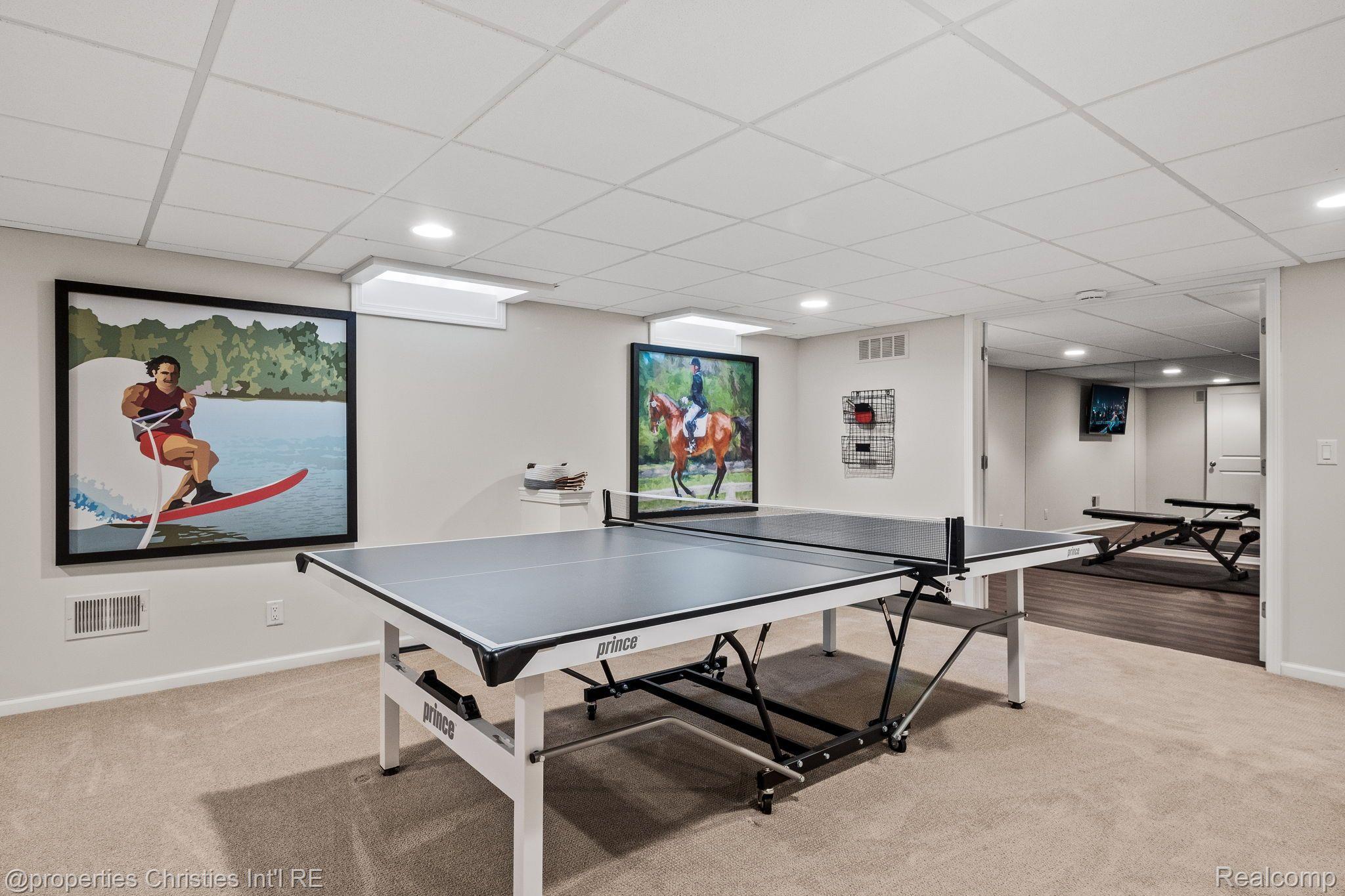 3466 BLOOMFIELD CLUB Drive