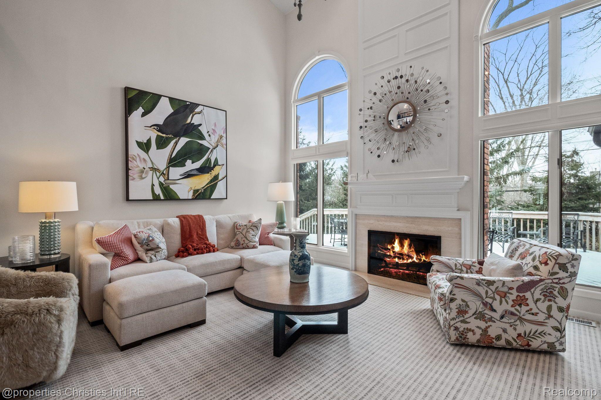 3466 BLOOMFIELD CLUB Drive