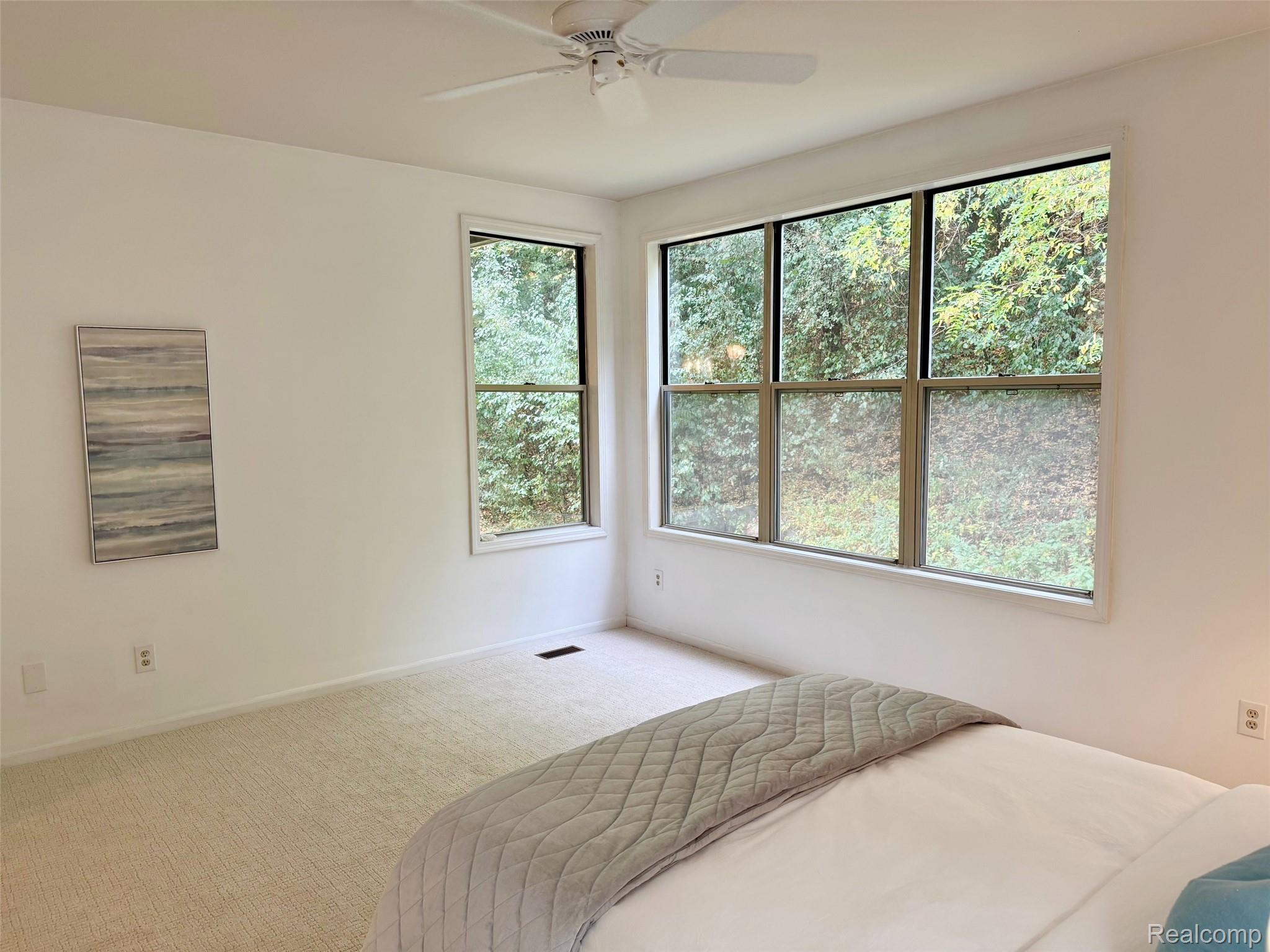 484 Newburne Pointe 36
