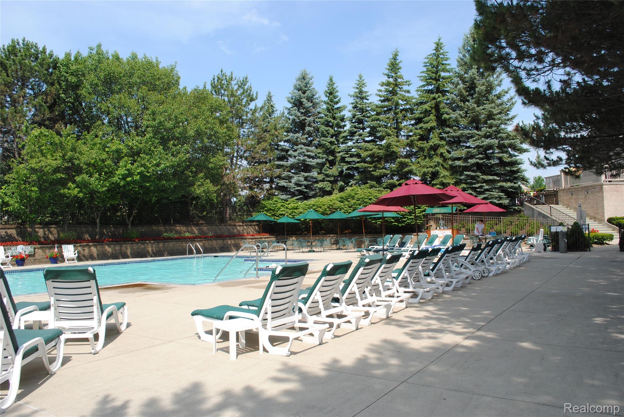484 Newburne Pointe 36